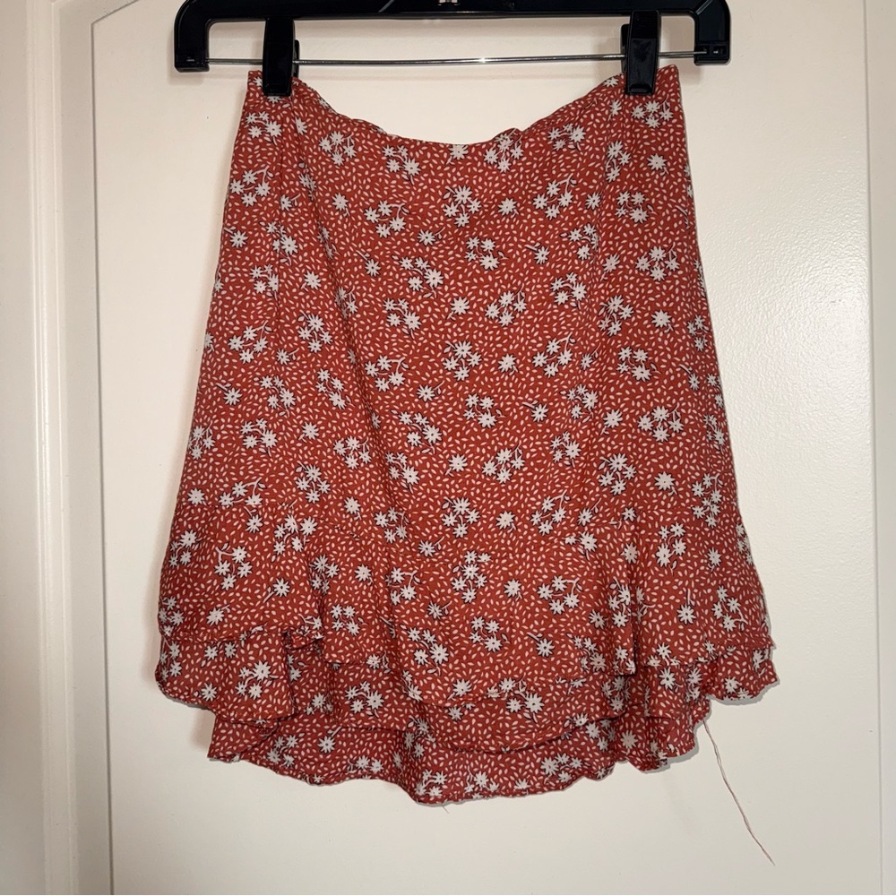 2 piece Lulu's Coral Floral Tie-Front Top & Mini skirt backyard bbq, rodeo